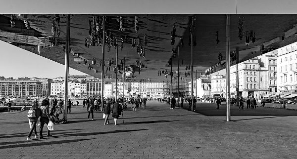 Marseille l'Ombrière de Norman Foster