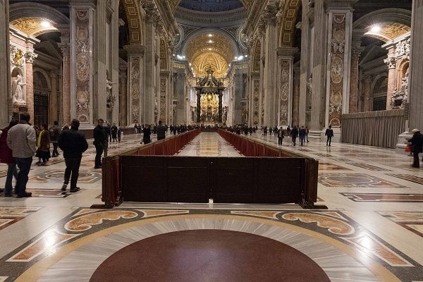 Rome Vatican intérieur axe
